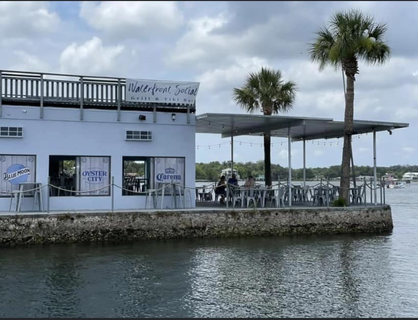 Waterfront Social in Crystal River